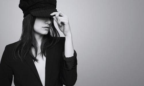 ��ɫë��ճëҪ��ô��