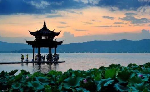 �����κ��ݵľ����г�