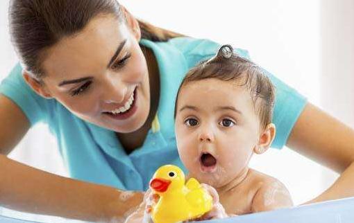 6�ַ����жϱ������Է������