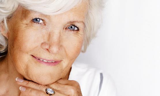 Ϊ��ĸ��ѡ�����ʵ����걣��Ʒ �����۾�������Ҫ