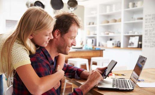 �̵�Ů�˶Ի�ǰ����Ϊ�ļ�����ʶ����