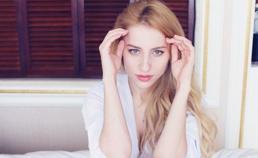 ��Ů�����п�Ԥ���鷿˥��