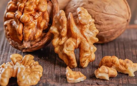 ����Ů���ز������Ĵ��ط�