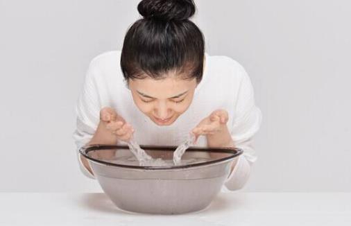 ����ϴ�����ļ���������