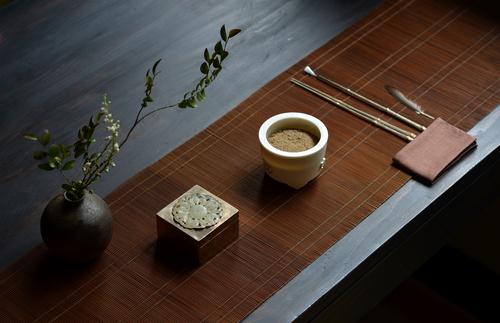 �����ľ��Ӵ��š�����ϯ